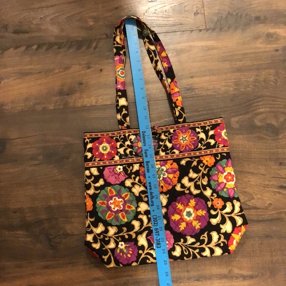 Vera Bradley Tote - Picture 13 of 13